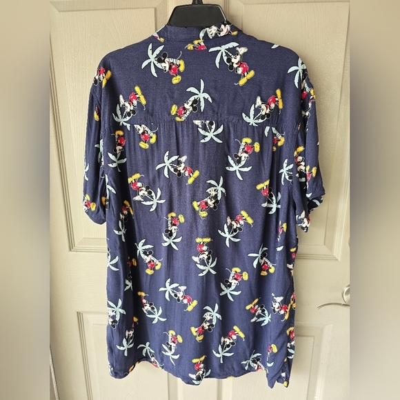 Disney x Mickey Mouse Shirt XL Blue Button Up Hawaiian Palm Trees Camp E… - Picture 9 of 10